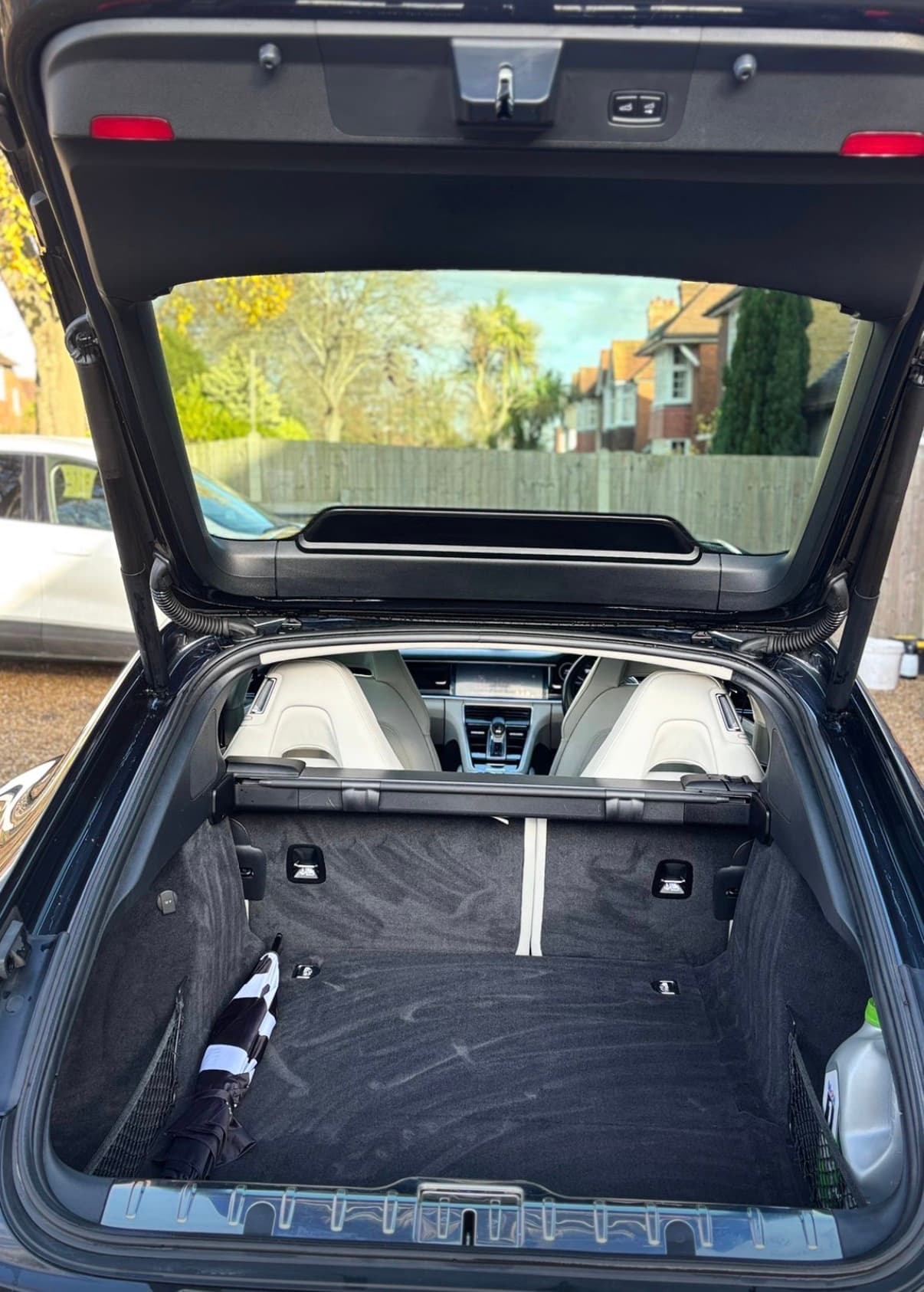 Porsche Panamera 4.0 V8 Turbo (2017) - Image 10