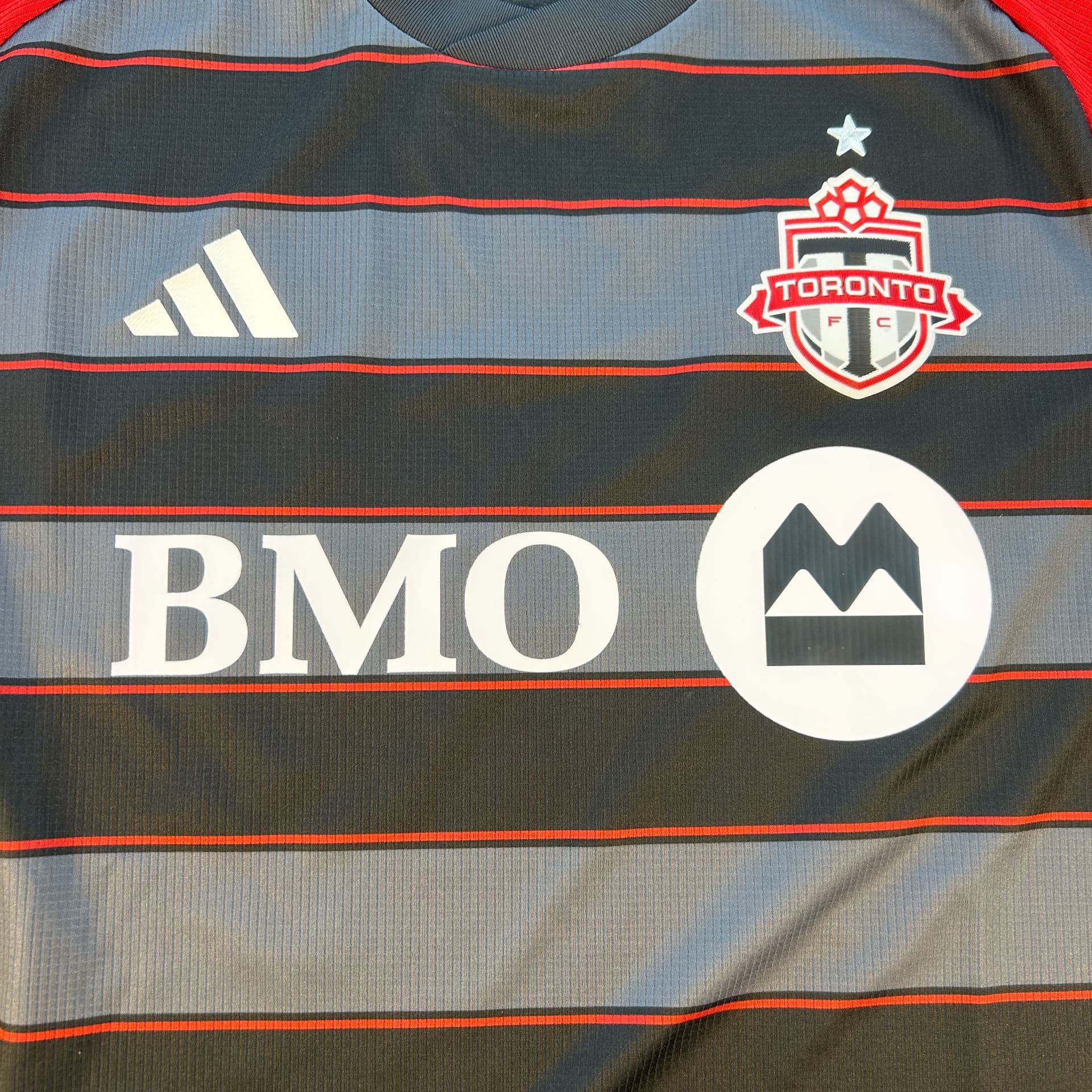 Toronto FC 2023/2024 Match Issued Home Shirt - Image 6