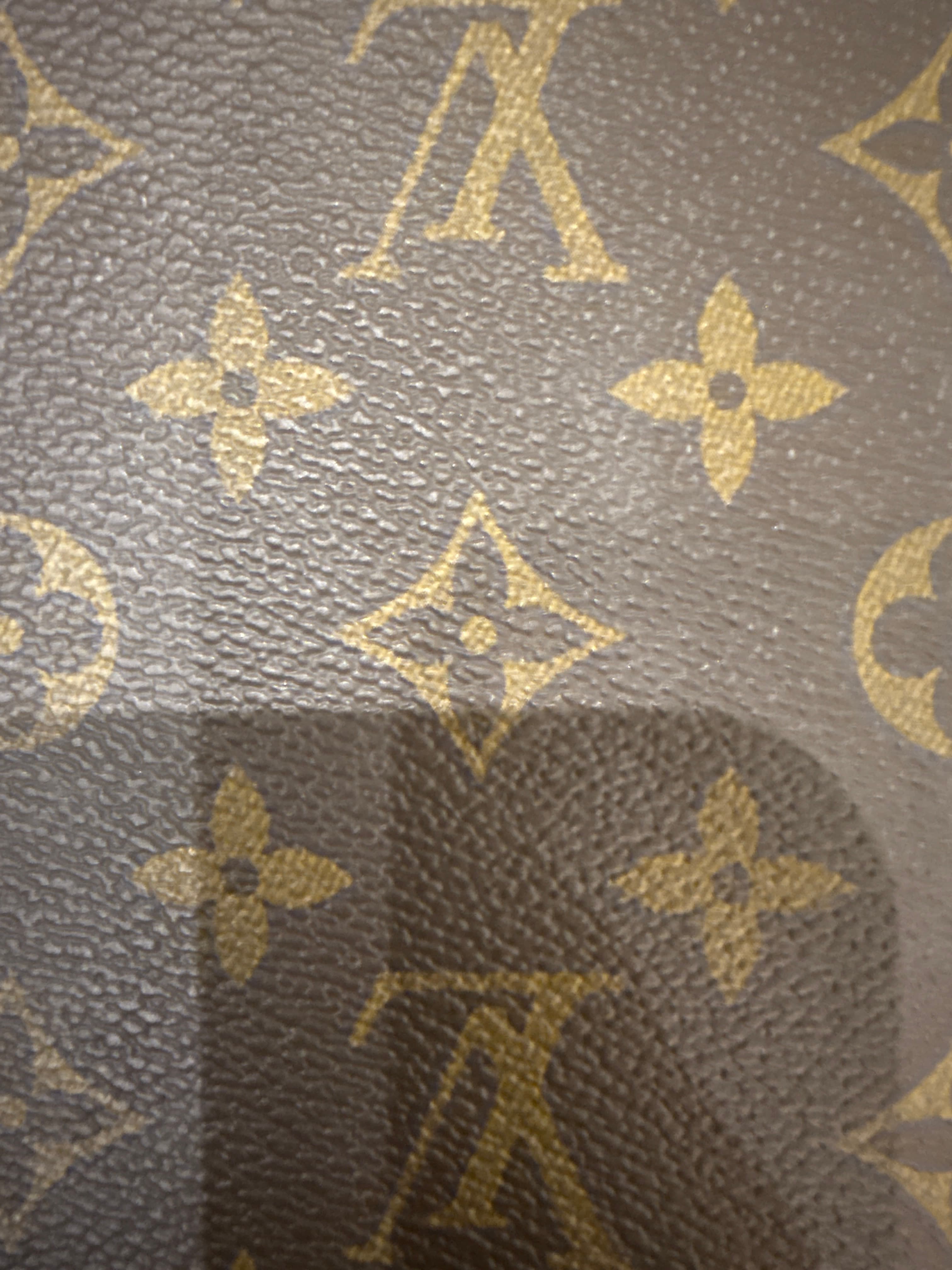 Louis Vuitton Monogram Pouch (from Neverfull Tote) - Image 9