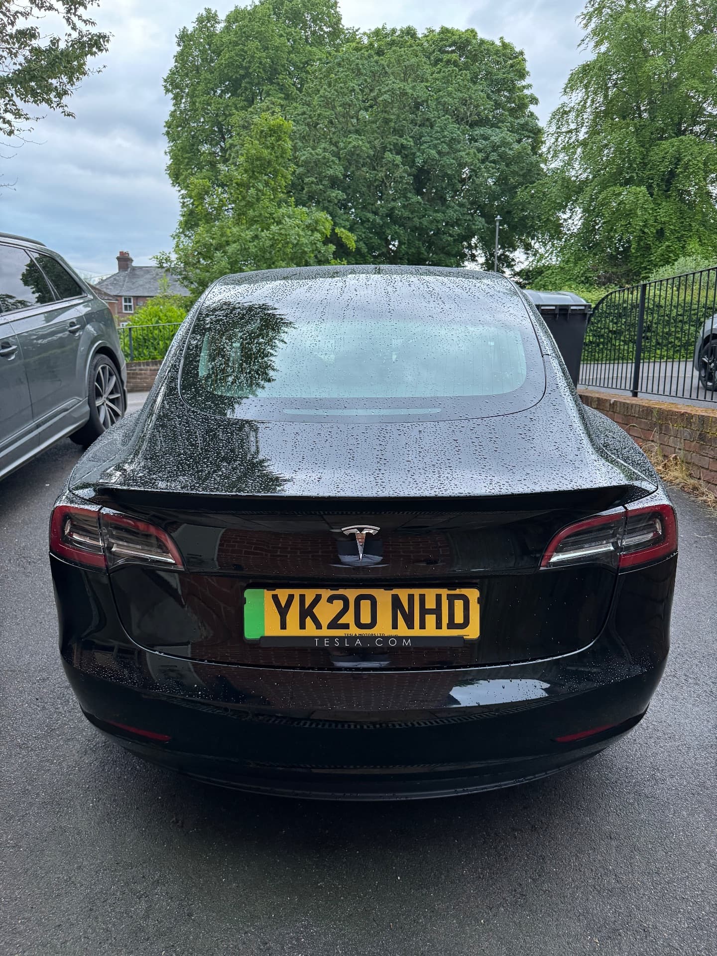 Tesla Model 3 - Image 2