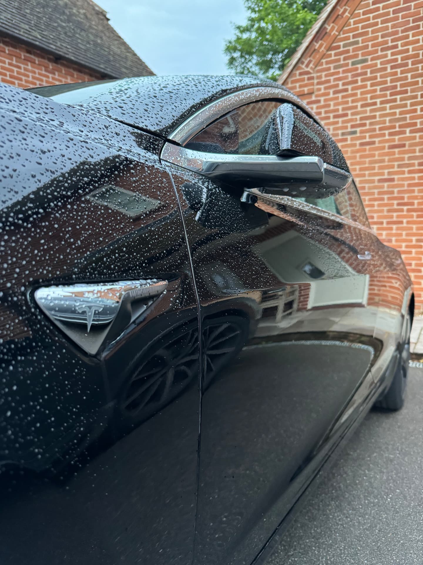 Tesla Model 3 - Image 4